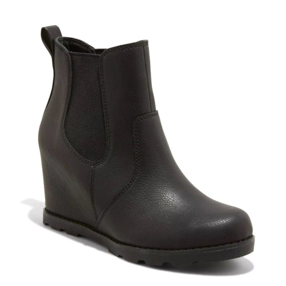 NWT Universal Thread  Women's Wedge Boots Black 6W